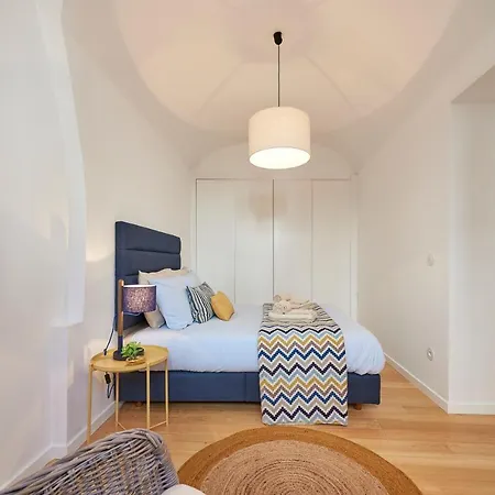 Elegant In Principe Real Daire Lisboa