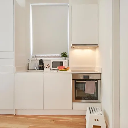Elegant In Principe Real Apartment