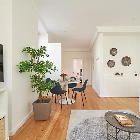 Apartment Elegant In Principe Real Lisbon
