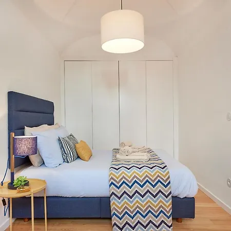 Elegant In Principe Real Apartment